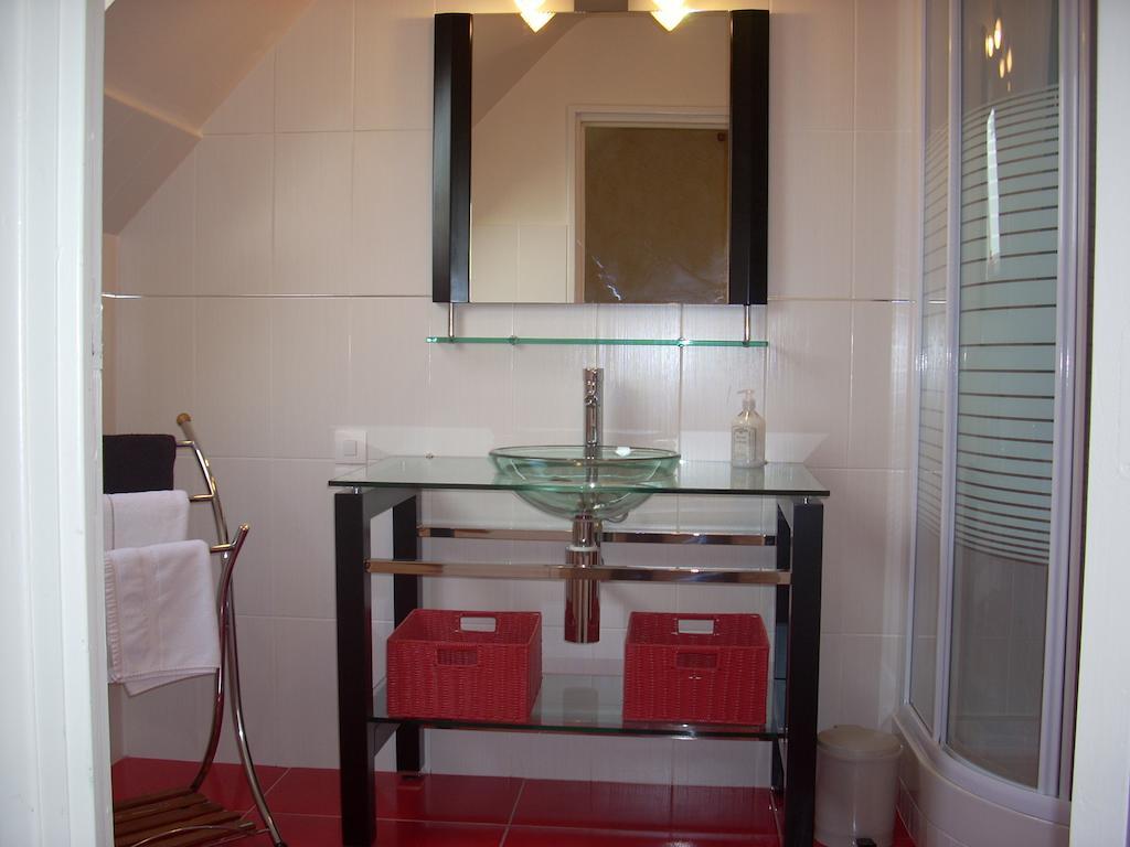 Lanhouarneau Chambres D'Hotes Kergollay חדר תמונה
