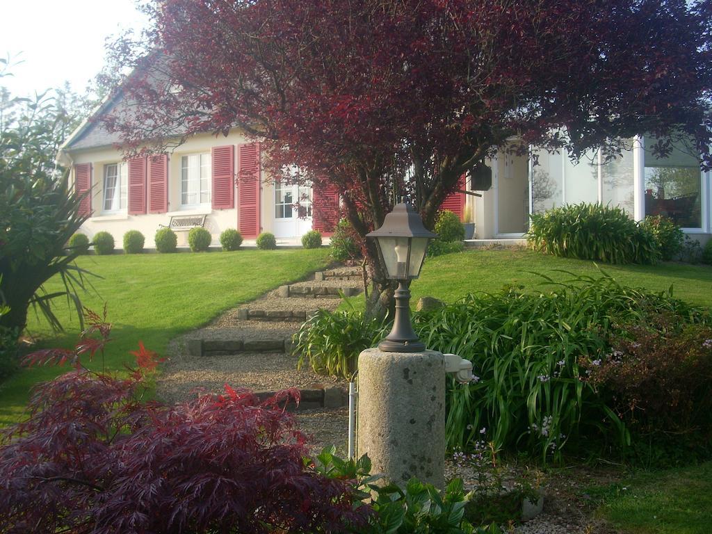Lanhouarneau Chambres D'Hotes Kergollay מראה חיצוני תמונה